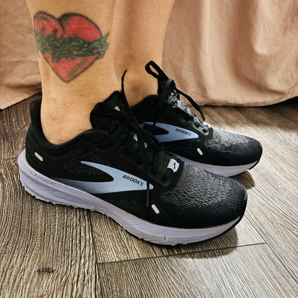 Brooks Black Running Shoes with White Midsole